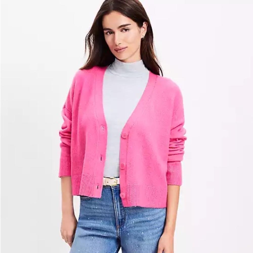 LOFT Bright Pink Women's Cardigan oversized L for Valentine’s Day!